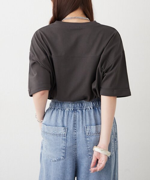 Remind me and forever(リマインドミーアンドフォーエバー)の「フロントレースロゴTシャツ(Tシャツ/カットソー・レディース・ブラウン/オフホワイト/スミクロ・FREE)」の14枚目の写真