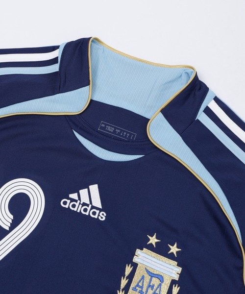 adidas Originals(アディダスオリジナルス)の「adidas WC Argentina National Team Away Jersey Messi JN3709(Tシャツ/カットソー・メンズ・ネイビー・L/M/S)」の3枚目の写真