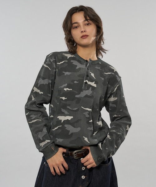 WISH FOR EVER（ウィッシュフォーエバー）の「ASSORT DRAW CODE HENRY NECK THERMAL LONG SLEEVE / アソートドローコードヘンリーネックサーマルロングスリーブ（Tシャツ/カットソー・メンズ・グリーン系その他/ブラック/グリーン/グレー/リアルツリーカモ/ピンク・SMALL/MEDIUM/LARGE）」の3枚目の写真