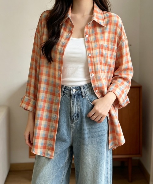 AMAJI(アマジ)の「チェック柄 ポロカラー ルーズシルエット シアー 長袖シャツ(シャツ/ブラウス・レディース・オレンジ・FREE)」の2枚目の写真