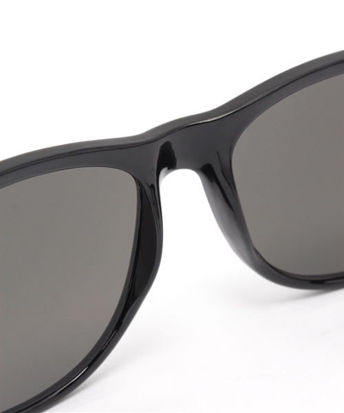 WHO'S WHO gallery（フーズフーギャラリー）の「ミラーグラス（サングラス・メンズ・ブラック/ホワイト・FREE）」の8枚目の写真