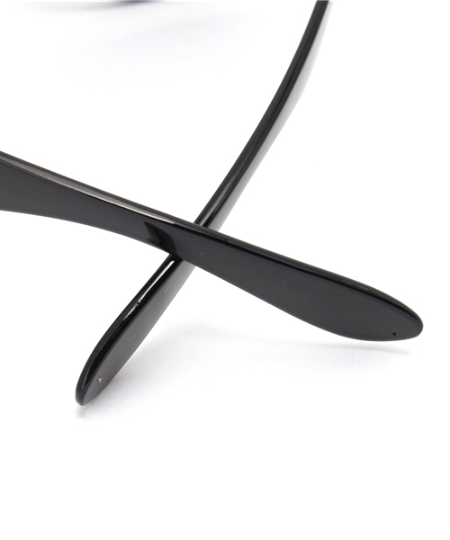 WHO'S WHO gallery（フーズフーギャラリー）の「ミラーグラス（サングラス・メンズ・ブラック/ホワイト・FREE）」の9枚目の写真