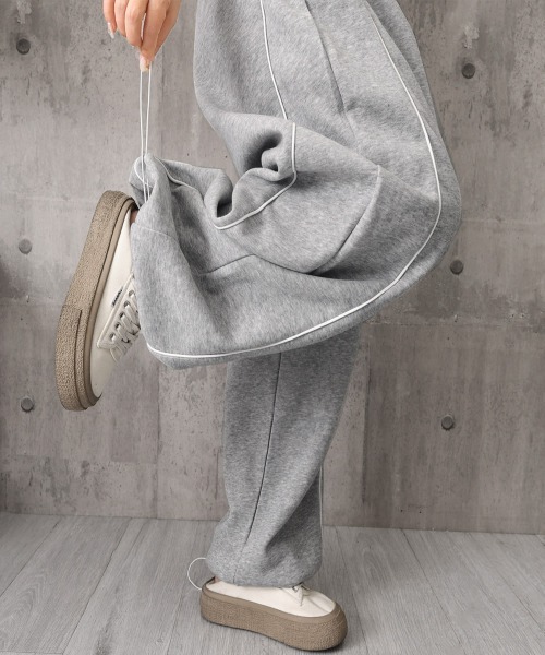 Miniministore(ミニミニストア)の「配色ラインスウェットパンツ ワイドパンツ(スウェットパンツ・レディース・ブラック/ネイビー/グレー・FREE)」の8枚目の写真