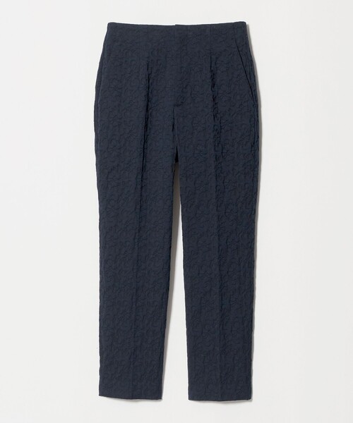UNITED ARROWS(ユナイテッドアローズ)の「フクレ ジャガード スリムパンツ ‐ストレッチ ウォッシャブル‐(スラックス・レディース・ホワイト/ブラック/ネイビー・38/40/36)」の13枚目の写真