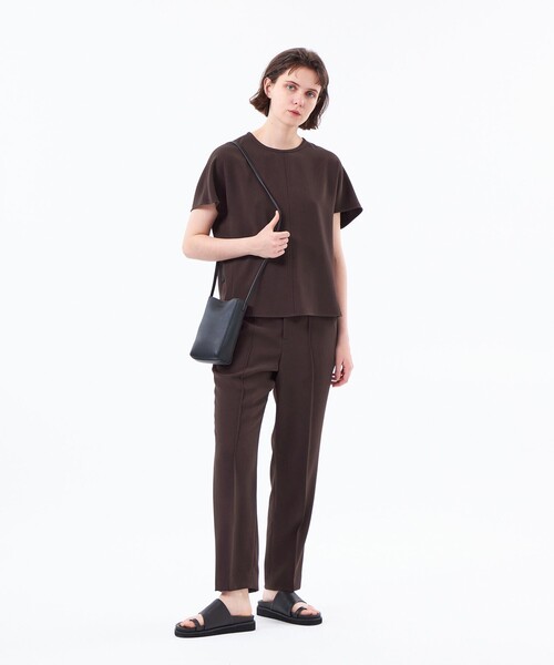 MACKINTOSH PHILOSOPHY(マッキントッシュ フィロソフィー)の「バックサテンドルマンブラウス(シャツ/ブラウス・レディース・ベージュ系その他/ダークネイビー/ブラウン系その他4・36/38)」の8枚目の写真
