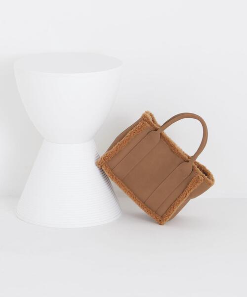 NATURAL BEAUTY BASIC(ナチュラルビューティーベーシック)の「テディベアートート(トートバッグ・レディース・キャメル/グレー/オフホワイト・-)」の1枚目の写真