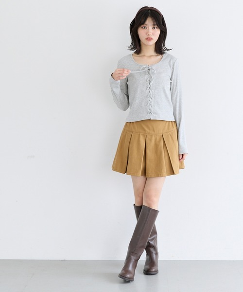 coca（coca）（コカ）の「ユース　ベルトタックミニスカート（スカート・レディース・ベージュ/カーキ・S/M/L）」の8枚目の写真