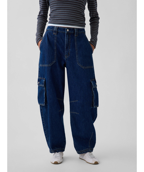 GAP(ギャップ)の「ハイライズ バレル カーゴデニム(デニムパンツ・レディース・インディゴブルー・30/29/28/27/26/25/24/23)」の2枚目の写真