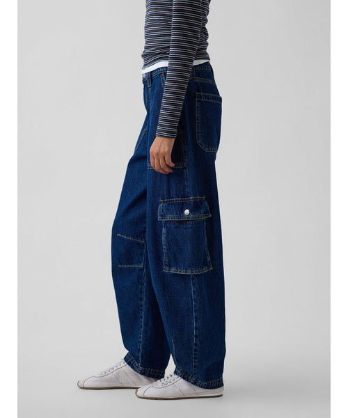 GAP(ギャップ)の「ハイライズ バレル カーゴデニム(デニムパンツ・レディース・インディゴブルー・30/29/28/27/26/25/24/23)」の3枚目の写真