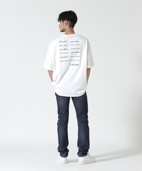 Calvin Klein(カルバン・クライン)の「Calvin Klein (カルバンクライン)エンブロイダリーロゴフォント グラフィックTシャツ(Tシャツ/カットソー・メンズ・ホワイト・L)」の3枚目の写真