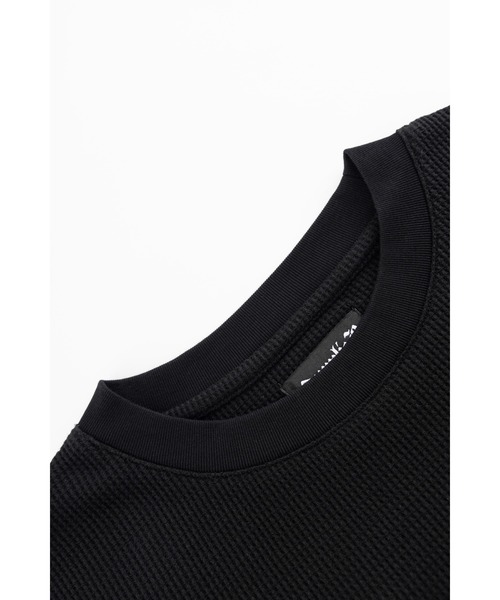 SUPPLIER（サプライヤー）の「ロンT｜Multiple Cross Thermal Long Sleeve Tee｜SUPPLIER（Tシャツ/カットソー・メンズ・ブラック/オフホワイト・MEDIUM/LARGE/X-LARGE/SMALL）」の9枚目の写真
