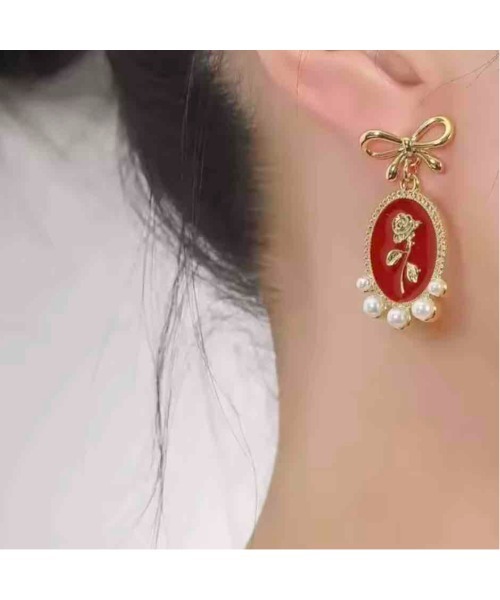 tone(トーン)の「【88eighty-eight】レトロアンティーク薔薇パールリボンピアス【import】(MA)(ピアス(両耳用)・レディース・ホワイト/レッド・FREE)」の7枚目の写真