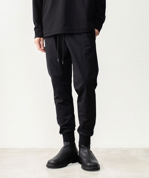 ATTACHMENT（アタッチメント）の「【LIMITED】ソロテックス ライト ダブルクロス ジョガーパンツ / SOLOTEX LIGHT DOUBLE CLOTH JOGGER PANTS（スウェットパンツ・メンズ・ダークグレー/ブラック・1/2/4/3）」の12枚目の写真