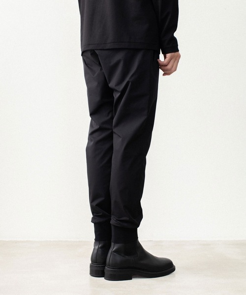 ATTACHMENT（アタッチメント）の「【LIMITED】ソロテックス ライト ダブルクロス ジョガーパンツ / SOLOTEX LIGHT DOUBLE CLOTH JOGGER PANTS（スウェットパンツ・メンズ・ダークグレー/ブラック・1/2/4/3）」の16枚目の写真