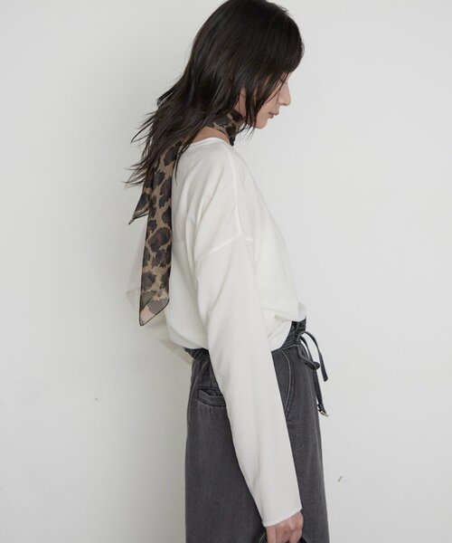 LOUNGEDRESS(ラウンジドレス)の「《万能トップス》【JAPAN MADE】ストレッチジョーゼットプルオーバー 秋服(シャツ/ブラウス・レディース・グレー/オフホワイト/ブラック・FREE)」の14枚目の写真