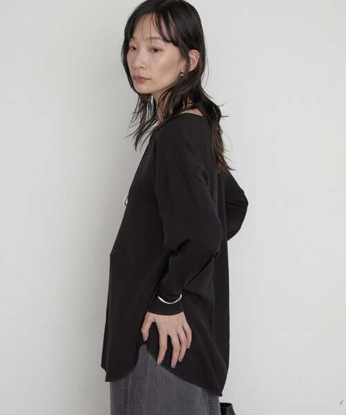 LOUNGEDRESS(ラウンジドレス)の「《万能トップス》【JAPAN MADE】ストレッチジョーゼットプルオーバー 秋服(シャツ/ブラウス・レディース・グレー/オフホワイト/ブラック・FREE)」の4枚目の写真