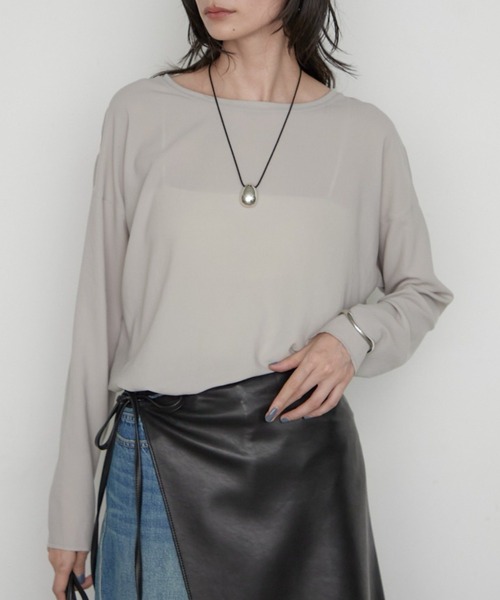 LOUNGEDRESS(ラウンジドレス)の「《万能トップス》【JAPAN MADE】ストレッチジョーゼットプルオーバー 秋服(シャツ/ブラウス・レディース・グレー/オフホワイト/ブラック・FREE)」の3枚目の写真