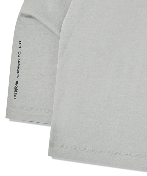 LIFE WORK(ライフワーク)の「高周波ロゴ長袖Tシャツ(Tシャツ/カットソー・レディース・ライトグレー/ブラック・FREE)」の5枚目の写真