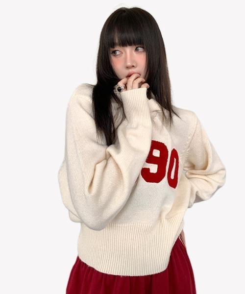 Aelina(エリナ)の「Vネックニットセーター(ニット/セーター・レディース・ベージュ・FREE)」の11枚目の写真