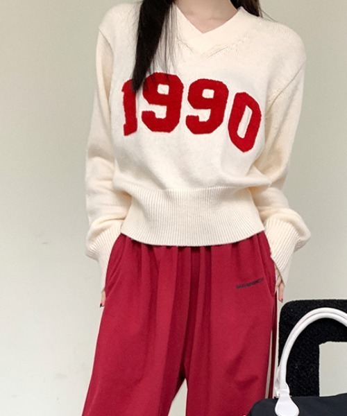 Aelina(エリナ)の「Vネックニットセーター(ニット/セーター・レディース・ベージュ・FREE)」の15枚目の写真