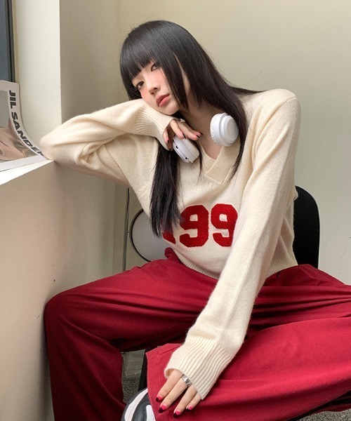 Aelina(エリナ)の「Vネックニットセーター(ニット/セーター・レディース・ベージュ・FREE)」の19枚目の写真