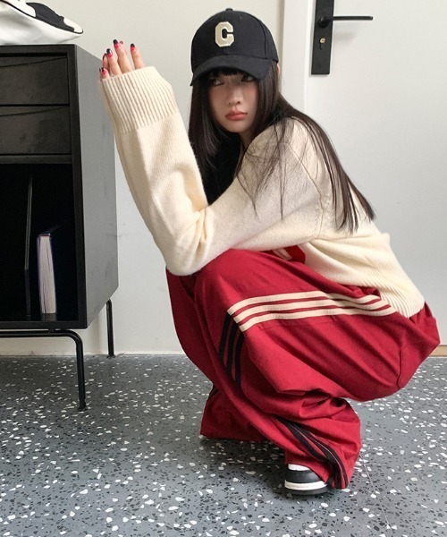 Aelina(エリナ)の「Vネックニットセーター(ニット/セーター・レディース・ベージュ・FREE)」の7枚目の写真