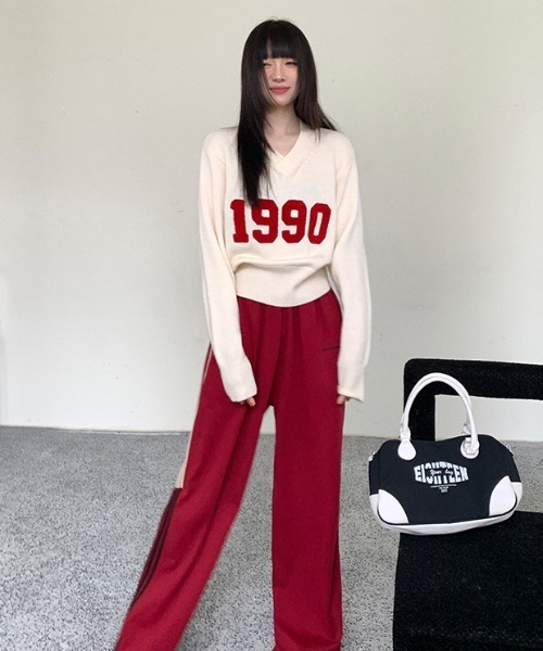 Aelina(エリナ)の「Vネックニットセーター(ニット/セーター・レディース・ベージュ・FREE)」の10枚目の写真