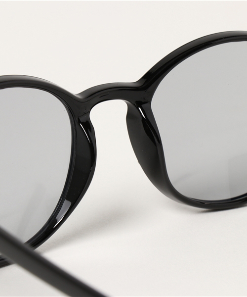 MOUSSY(マウジー)の「COLOR THROUGH EYEWEAR(サングラス・レディース・ブラウン系その他/ブラック/ブラウン・FREE)」の7枚目の写真