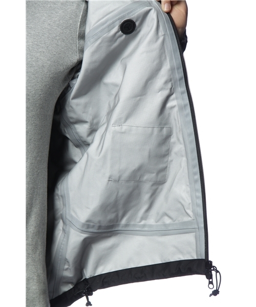 BEAUTY&YOUTH UNITED ARROWS（ビューティーアンドユースユナイテッドアローズ）の「BY ナイロン 3レイヤー アノラック ◆（マウンテンパーカー・メンズ・ライトグレー/ブラック/イエロー/ライトブルー・MEDIUM/LARGE/SMALL/X-LARGE）」の11枚目の写真