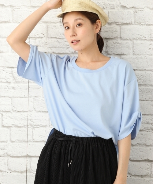 LEPSIM(レプシィム)の「CFソデロールBIGTSS 746774(Tシャツ/カットソー・レディース・ブラウン/オフホワイト/ブラック/サックスブルー/ブラウン系その他/ホワイト/ブラック系その他・FREE)」の1枚目の写真