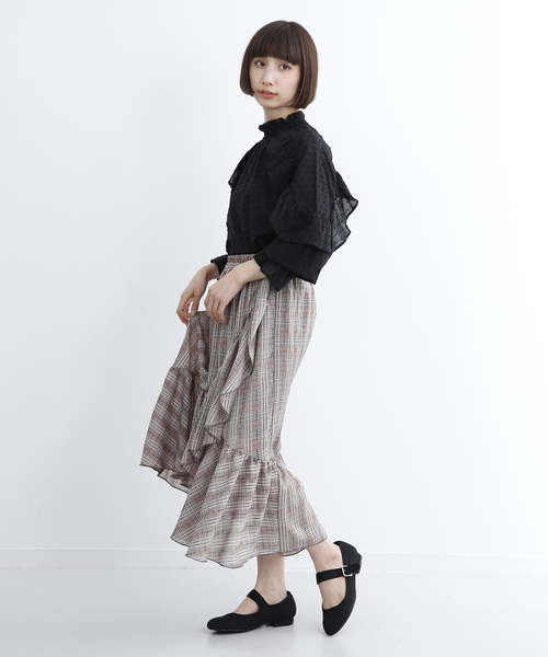 MERLOT(メルロー)の「ドビードットラッフルスリーブブラウス690-6527(シャツ/ブラウス・レディース・ホワイト/ブラック/ピンク/イエロー/ラベンダー・FREE)」の16枚目の写真