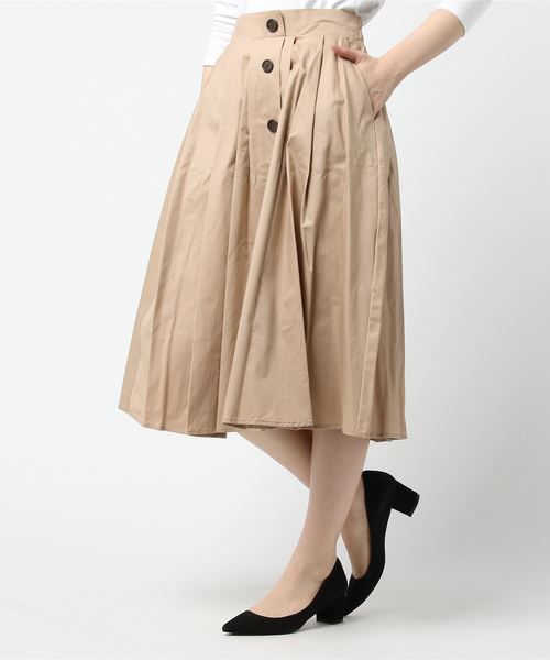 rps（アールピーエス）の「前ボタンコットンツイルタックフレアースカート（スカート・レディース・ベージュ/ネイビー/ライトカーキ・M）」の10枚目の写真