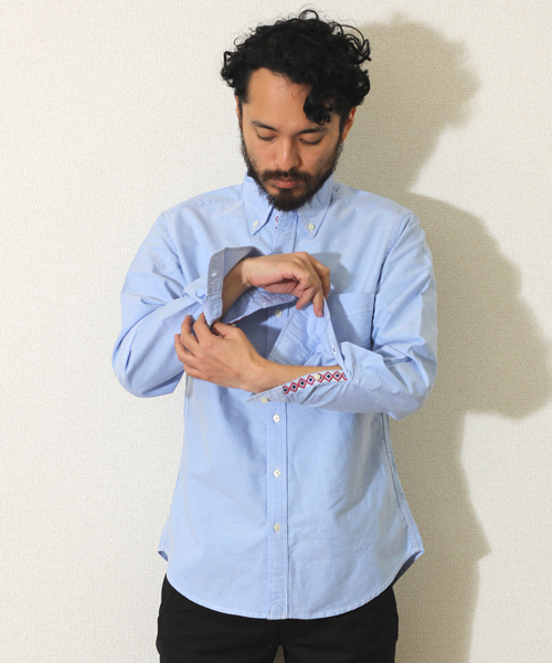 BEAMS(ビームス)の「○O/D.OX EMB BD(シャツ/ブラウス・メンズ・ホワイト/ブルー・SMALL/MEDIUM/LARGE/X-LARGE)」の1枚目の写真