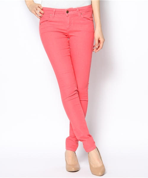 Cartonnage カルトナージュ の Lee カラービューティースリムパンツ その他パンツ Wear