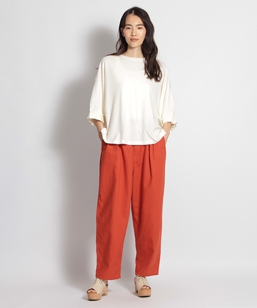 niko and...（ニコアンド）の「ユーズド風加工プルオーバー（Tシャツ/カットソー・レディース・ライトグリーン/オフホワイト/ライトブラウン/ラベンダー・MEDIUM/LARGE）」の6枚目の写真