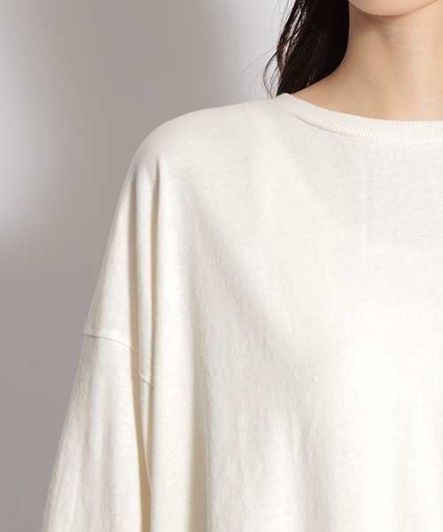 niko and...（ニコアンド）の「ユーズド風加工プルオーバー（Tシャツ/カットソー・レディース・ライトグリーン/オフホワイト/ライトブラウン/ラベンダー・MEDIUM/LARGE）」の11枚目の写真