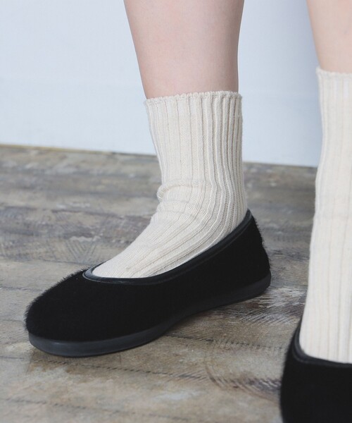 BEAMS BOY（ビームスボーイ）の「【FUDGE5月号掲載】BEAMS BOY / 1/2ソリッド リブソックス（ソックス/靴下・レディース・ホワイト/チャコールグレー/ブラック/ネイビー/ワイン/ピンク/イエロー/ブルー/オリーブ/ナチュラル/グレー・ONE SIZE）」の15枚目の写真