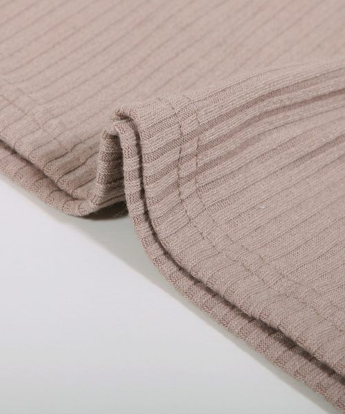 Julia Boutique(ジュリアブティック)の「バストオープンハイネックノースリーブリブニットトップス/520002(ニット/セーター・レディース・ブラック/ホワイト/ベージュ/ボルドー・L/LL/3L/M)」の5枚目の写真