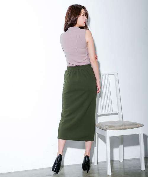 Julia Boutique(ジュリアブティック)の「バストオープンハイネックノースリーブリブニットトップス/520002(ニット/セーター・レディース・ブラック/ホワイト/ベージュ/ボルドー・L/LL/3L/M)」の22枚目の写真