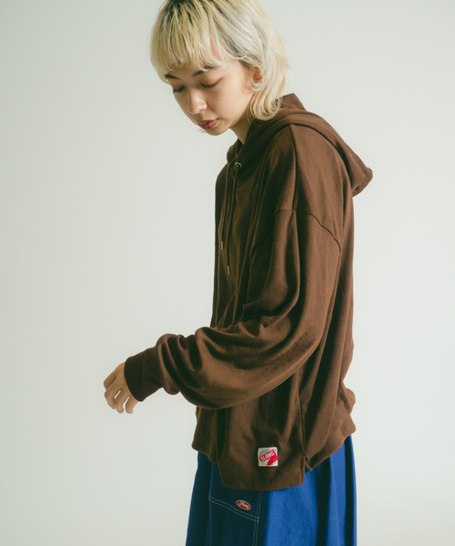 RNA（アールエヌエー）の「M1039 ワイドパーカー（パーカー・レディース・ブラウン/レッド/ブラック・MEDIUM）」の20枚目の写真