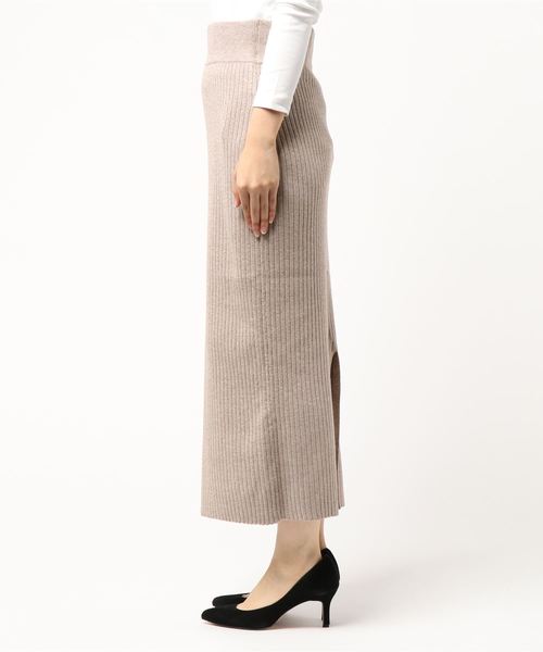 LOWRYS FARM（ローリーズファーム）の「リブニットマキシスカート　818426（スカート・レディース・ブラック/ベージュ/ブラウン・FREE）」の5枚目の写真