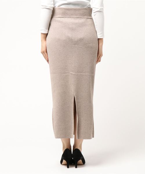 LOWRYS FARM（ローリーズファーム）の「リブニットマキシスカート　818426（スカート・レディース・ブラック/ベージュ/ブラウン・FREE）」の4枚目の写真