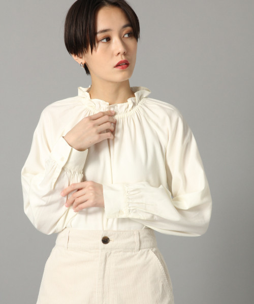 LOWRYS FARM（ローリーズファーム）の「スタンドブラウス　819572（シャツ/ブラウス・レディース・ブラック/ベージュ/オフホワイト・FREE）」の2枚目の写真