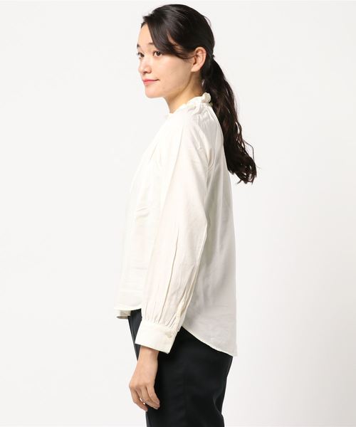 LOWRYS FARM（ローリーズファーム）の「スタンドブラウス　819572（シャツ/ブラウス・レディース・ブラック/ベージュ/オフホワイト・FREE）」の5枚目の写真