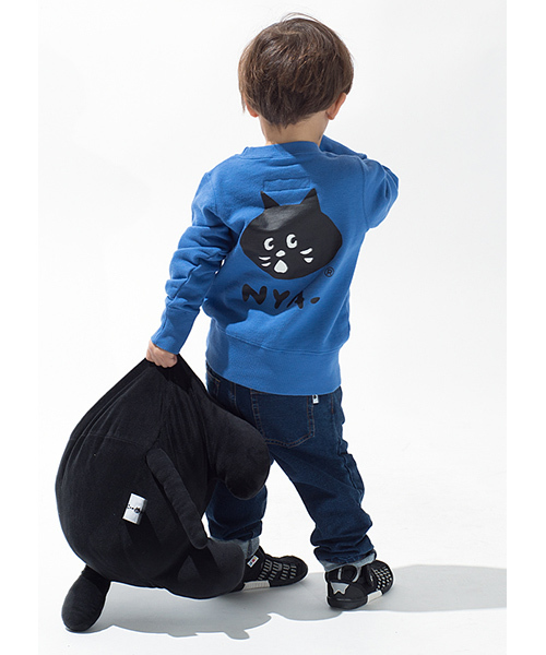 Champion（チャンピオン）の「にゃーとチャンピオンのキッズスウェット（スウェット・キッズ・ブルー/グレー・M size/L size/LL）」の8枚目の写真