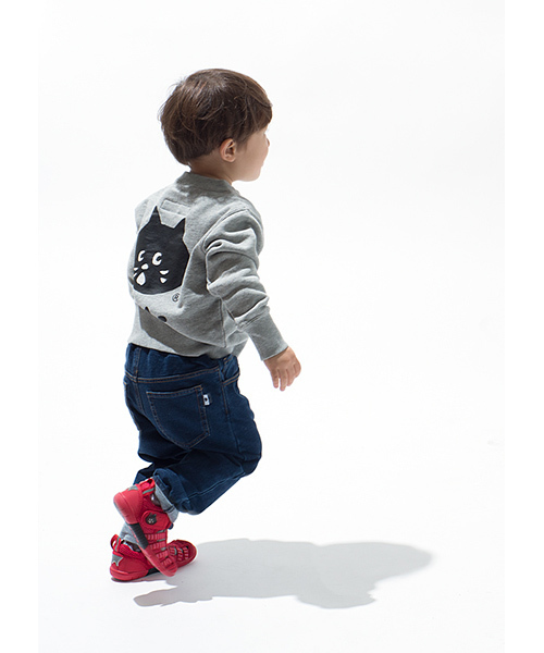 Champion（チャンピオン）の「にゃーとチャンピオンのキッズスウェット（スウェット・キッズ・ブルー/グレー・M size/L size/LL）」の6枚目の写真