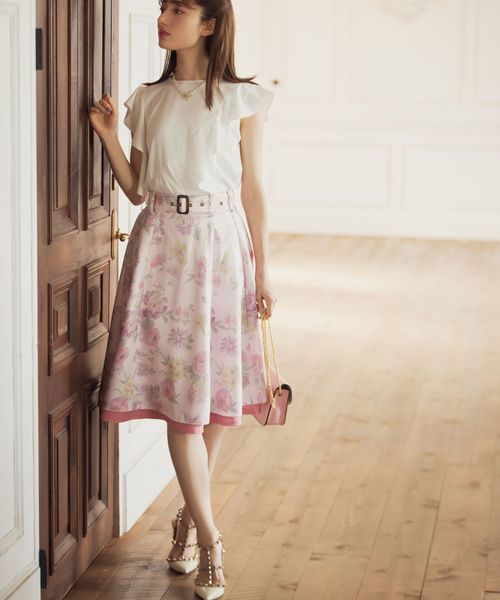 tocco closet（トッコ クローゼット）の「ボタニカルフラワープリント