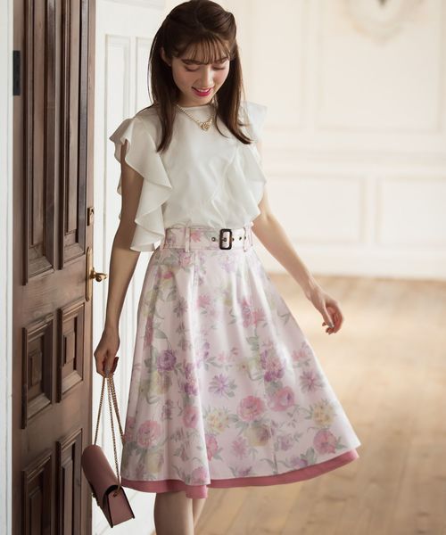 tocco closet（トッコ クローゼット）の「ボタニカルフラワープリント