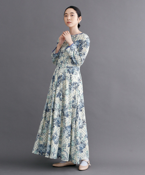 登場 Plus メルロープリュス のファッション Merlot ワンピース Merlot セール Plus メルロープリュス のワンピース ドット フラワー柄ワンピース87 をセール価格で購入できます Merlot ドット フラワー柄ワンピース87 ワンピース