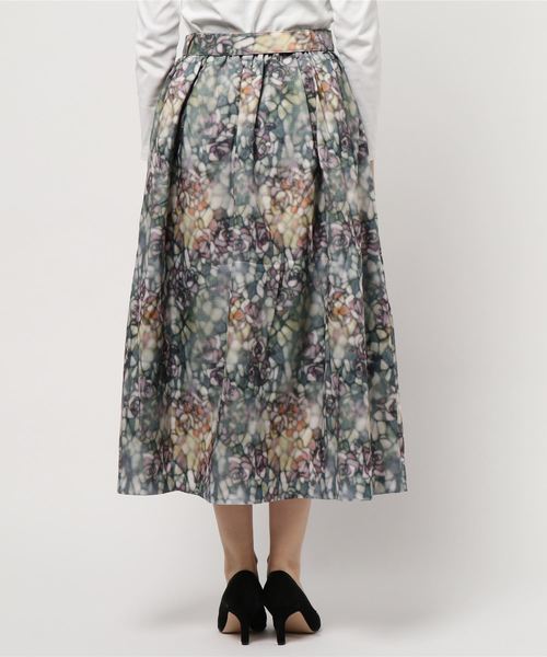 axes femme（アクシーズファム）の「ステンドグラスランプ柄SK